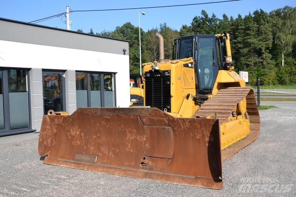 CAT D 6 N LGP Bouteurs sur chenilles