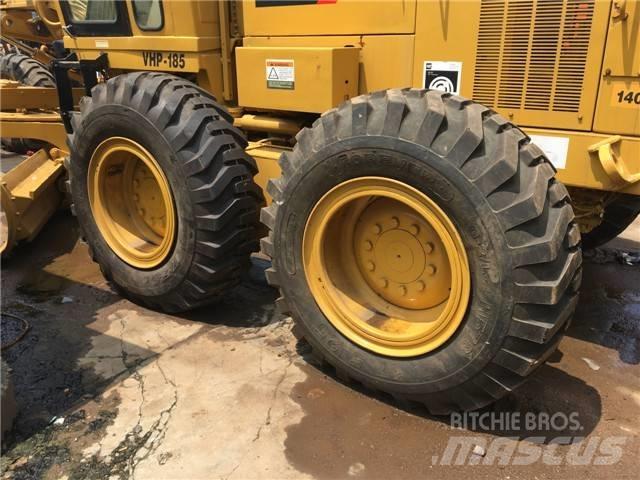 CAT 140 H Niveleuse