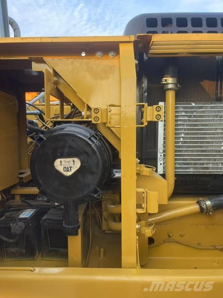 CAT 320 B Pelle sur chenilles