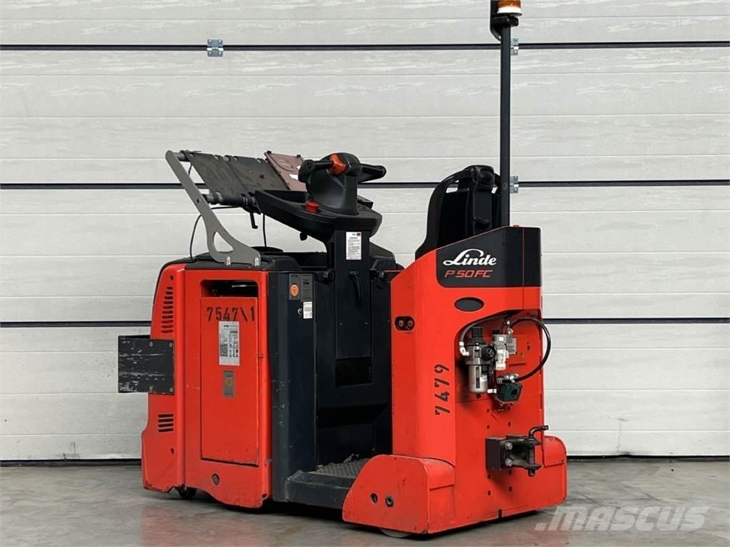 Linde P 50C Chariot remorqueur