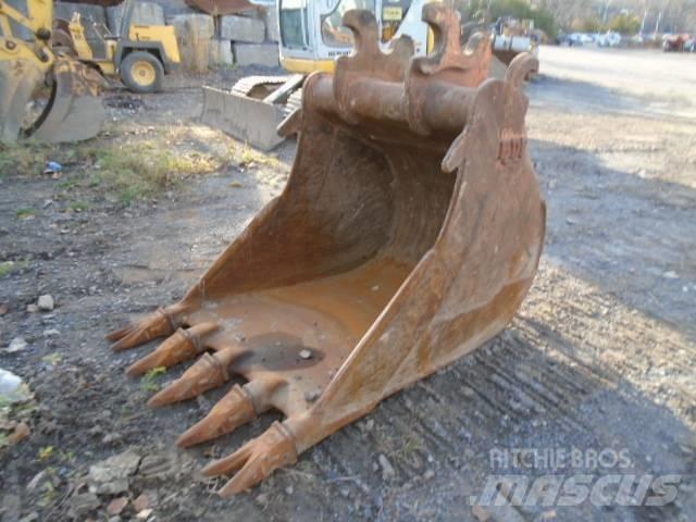 Doosan DX 225 LC Pelle sur chenilles