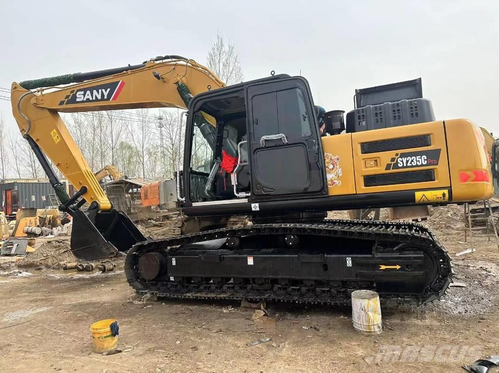 Sany SY 235 C Pelle sur chenilles