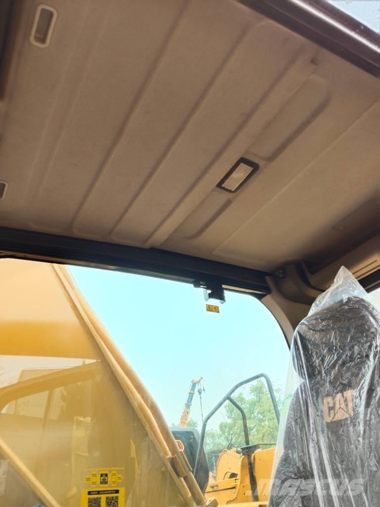 CAT 330 GC Pelle sur chenilles