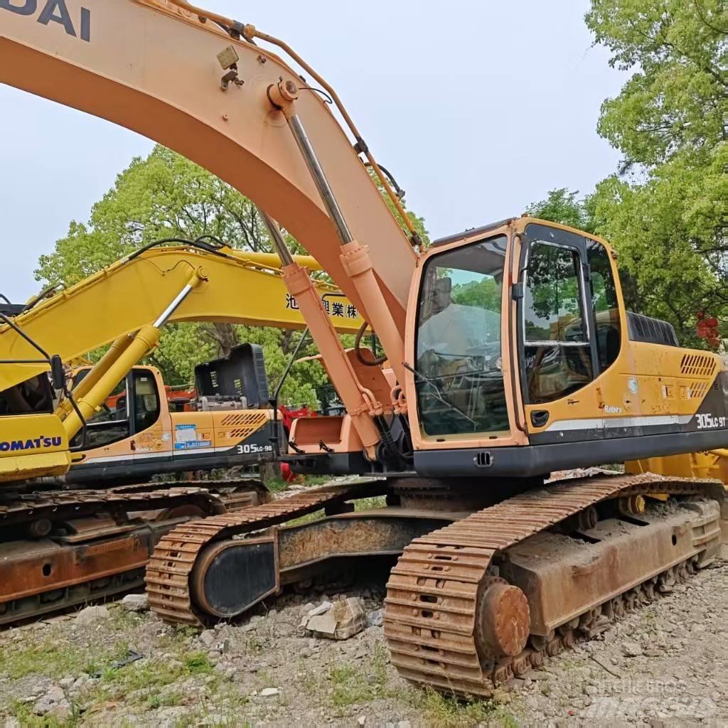 Hyundai Robex 305 LC Pelle sur chenilles