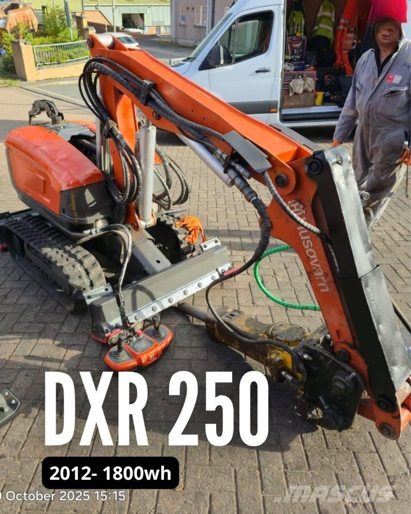 Husqvarna DXR 250 Pelle de démolition