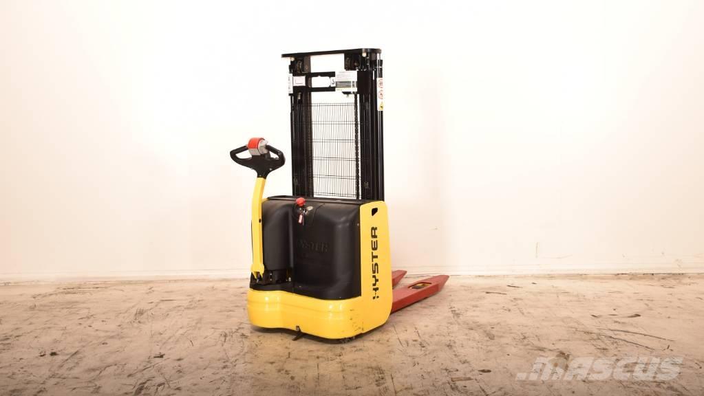 Hyster S1.0-24 Gerbeur accompagnant