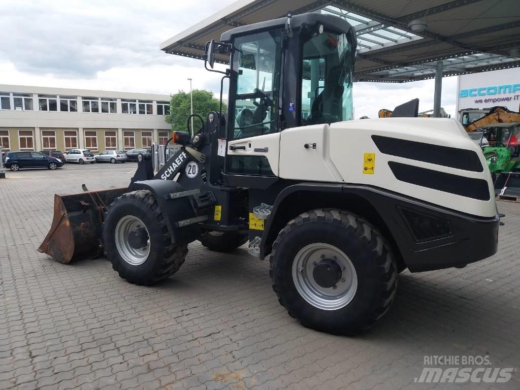 Schaeff TL 100 Chargeuse sur pneus