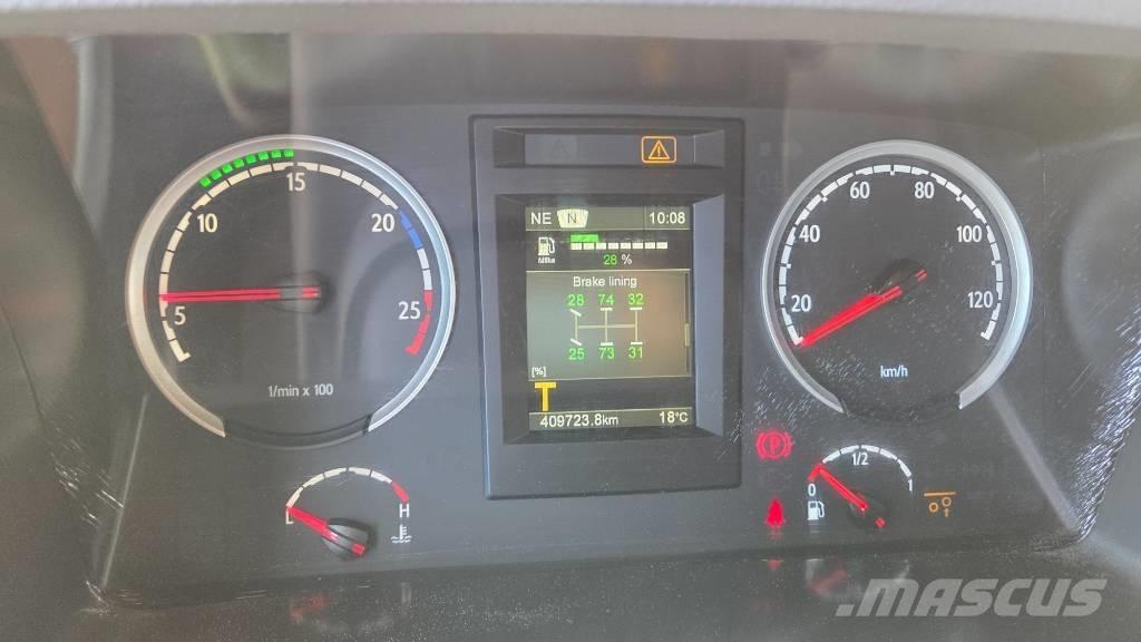 Scania P320 6X2*4 Camion treuil