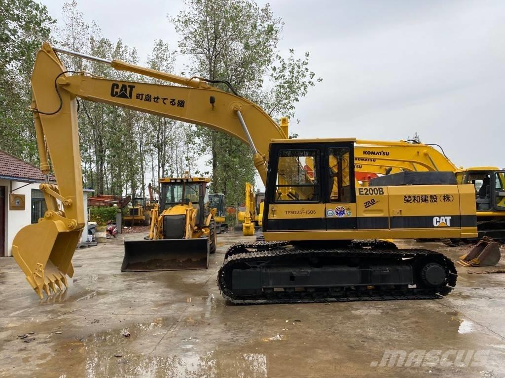 CAT E 200 B Pelle sur chenilles