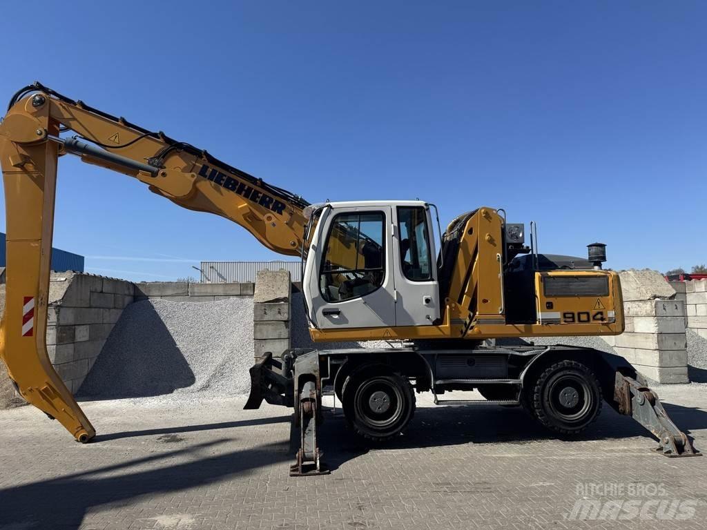Liebherr A 904 C Pelle à déchets