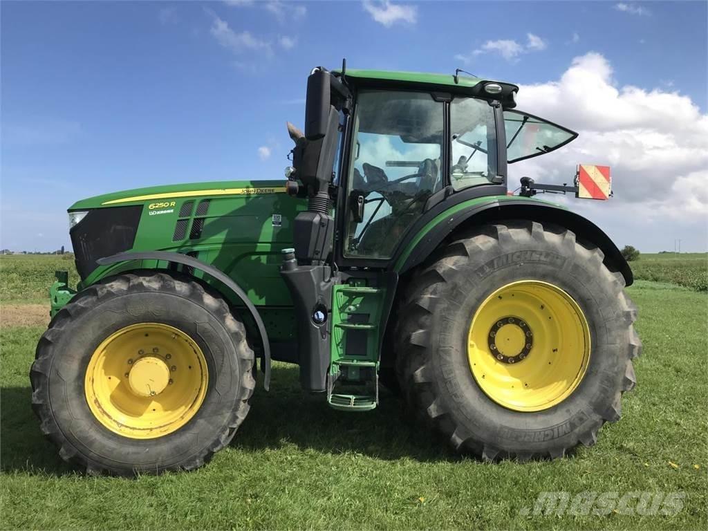John Deere 6250R Tracteur