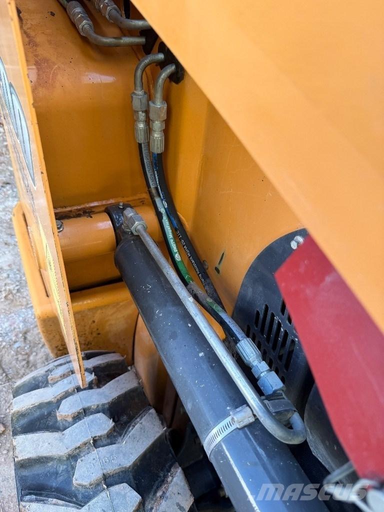 CASE SR 200 Chargeuse compacte