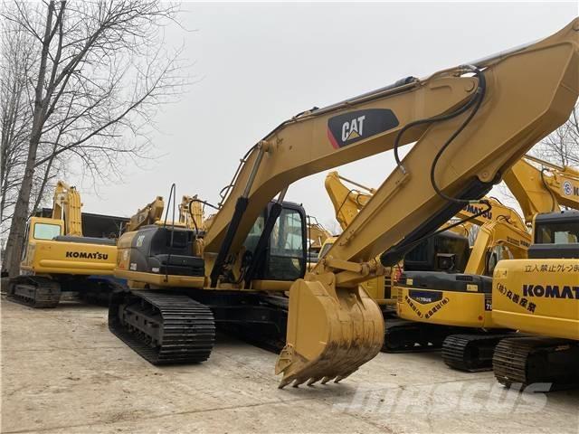 CAT 330 D L Pelle sur chenilles