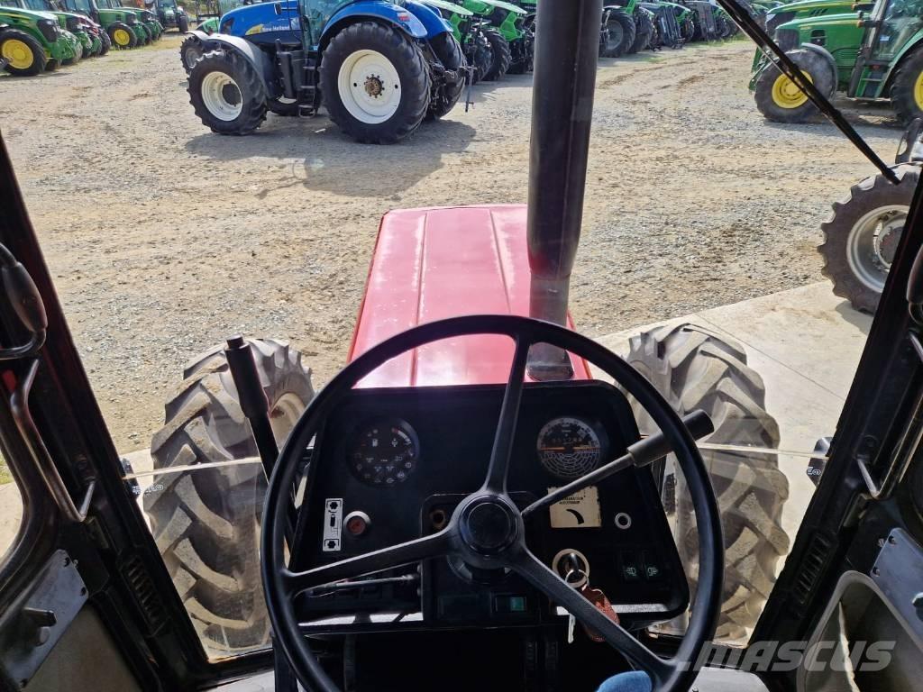 Case IH 856 XL Tracteur