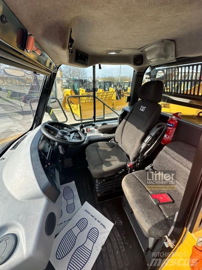 CAT 725C2 Tombereau articulé