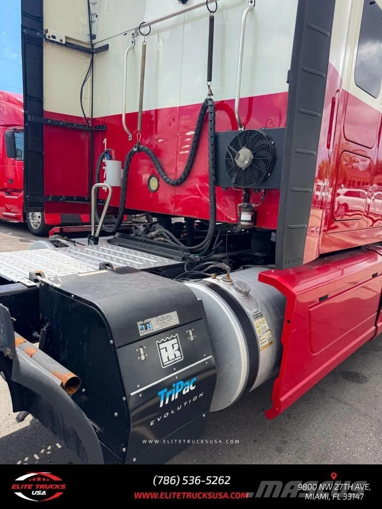 Mack Anthem Autre camion