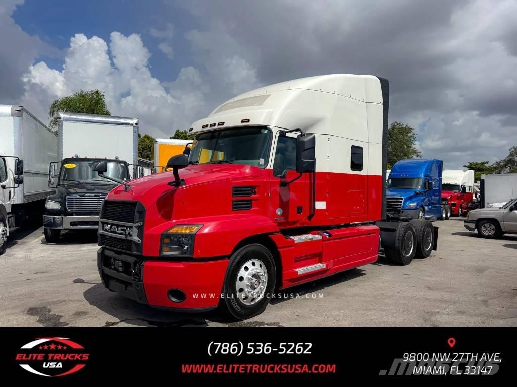 Mack Anthem Autre camion