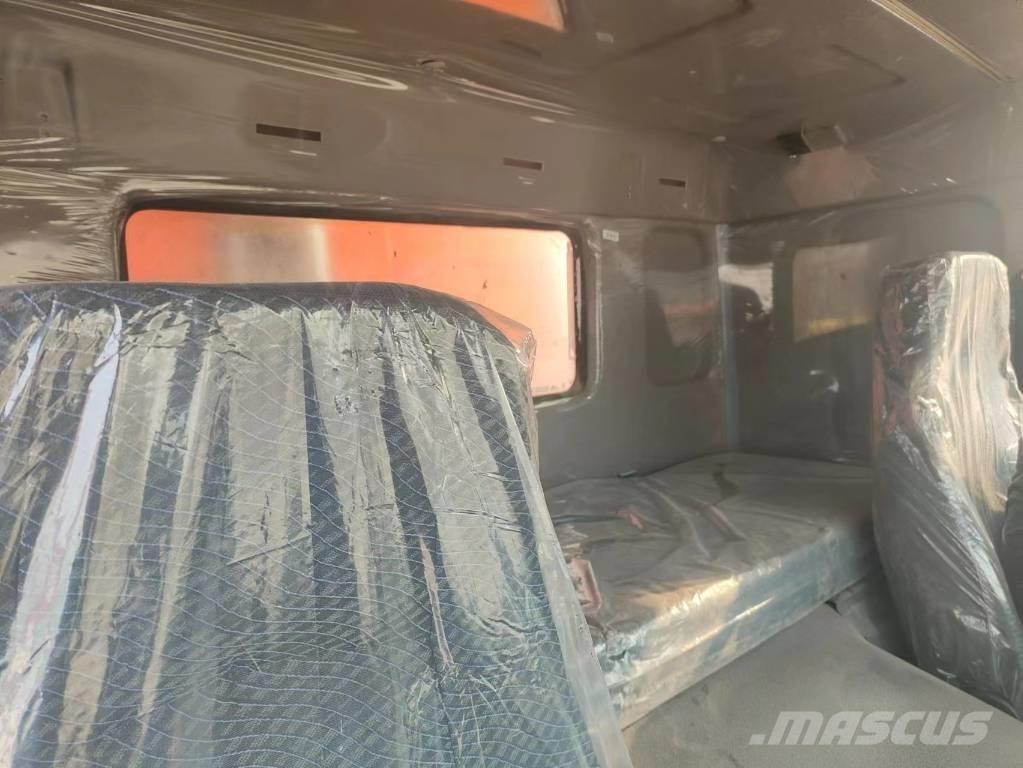 Howo 371 8x4 Camion benne