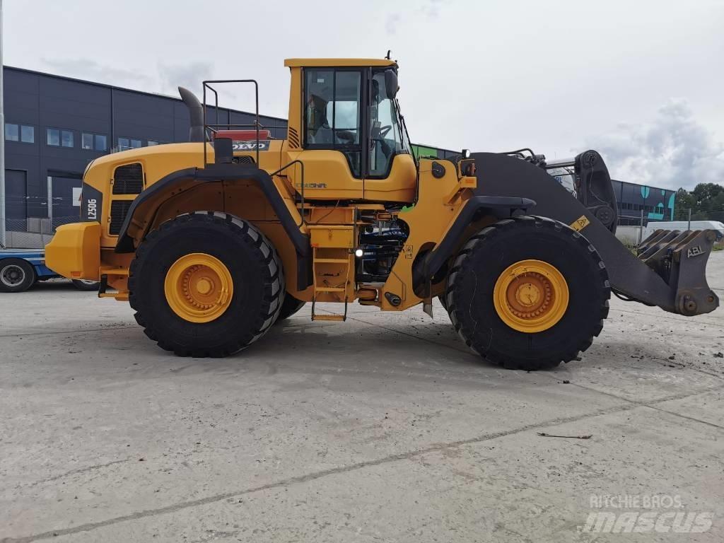 Volvo L250G Chargeuse sur pneus