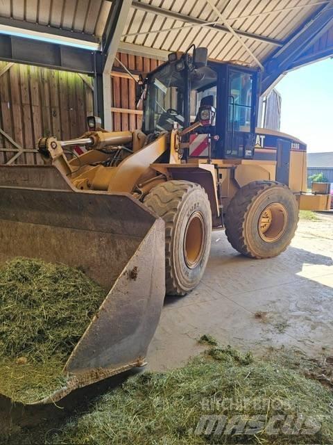 CAT 938 G Chargeuse sur pneus