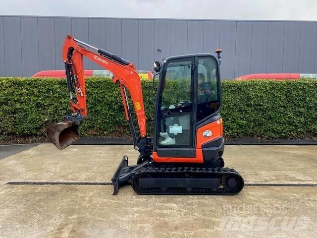 Kubota U 27-4 Mini pelle < 7t