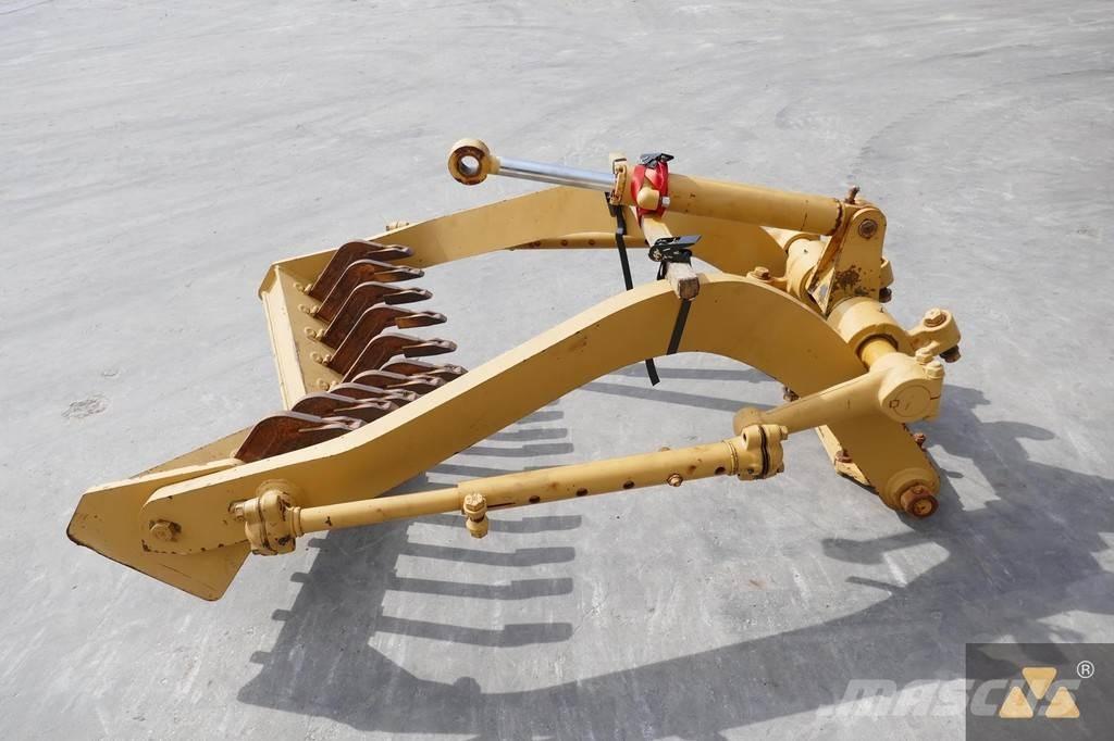CAT 140H Scarifier Autres accessoires