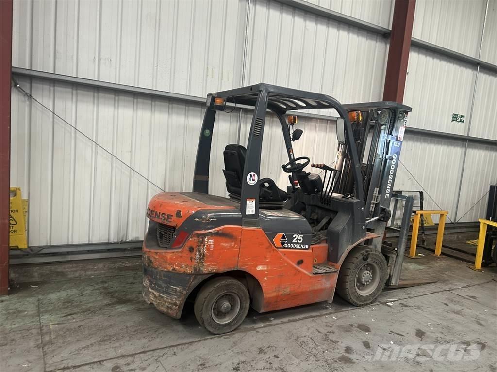  FD25 Chariots diesel