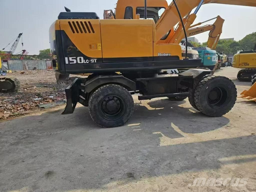 Hyundai HW 150 Pelle sur pneus