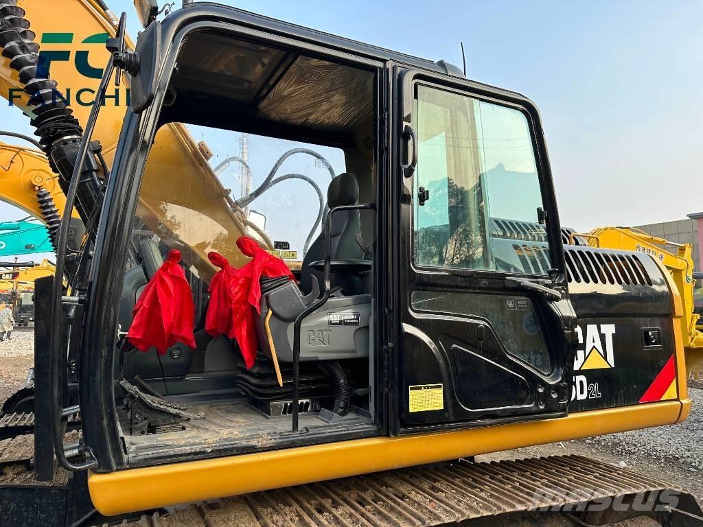 CAT 315d2 Pelle sur chenilles