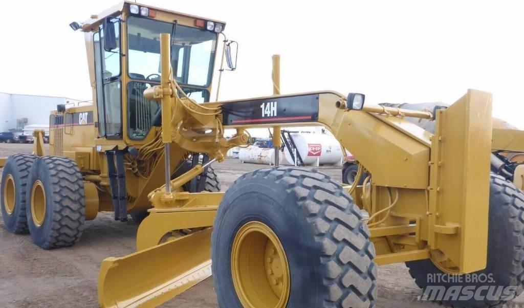CAT 14 H Niveleuse