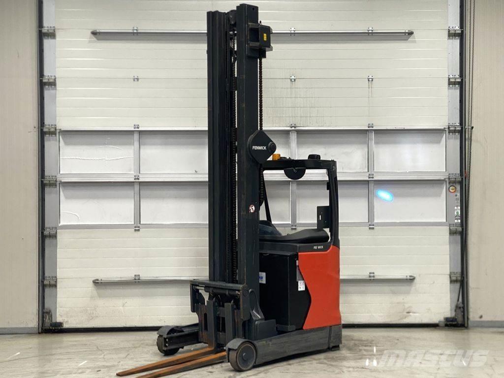 Linde R14HD Chariot à mât rétractable