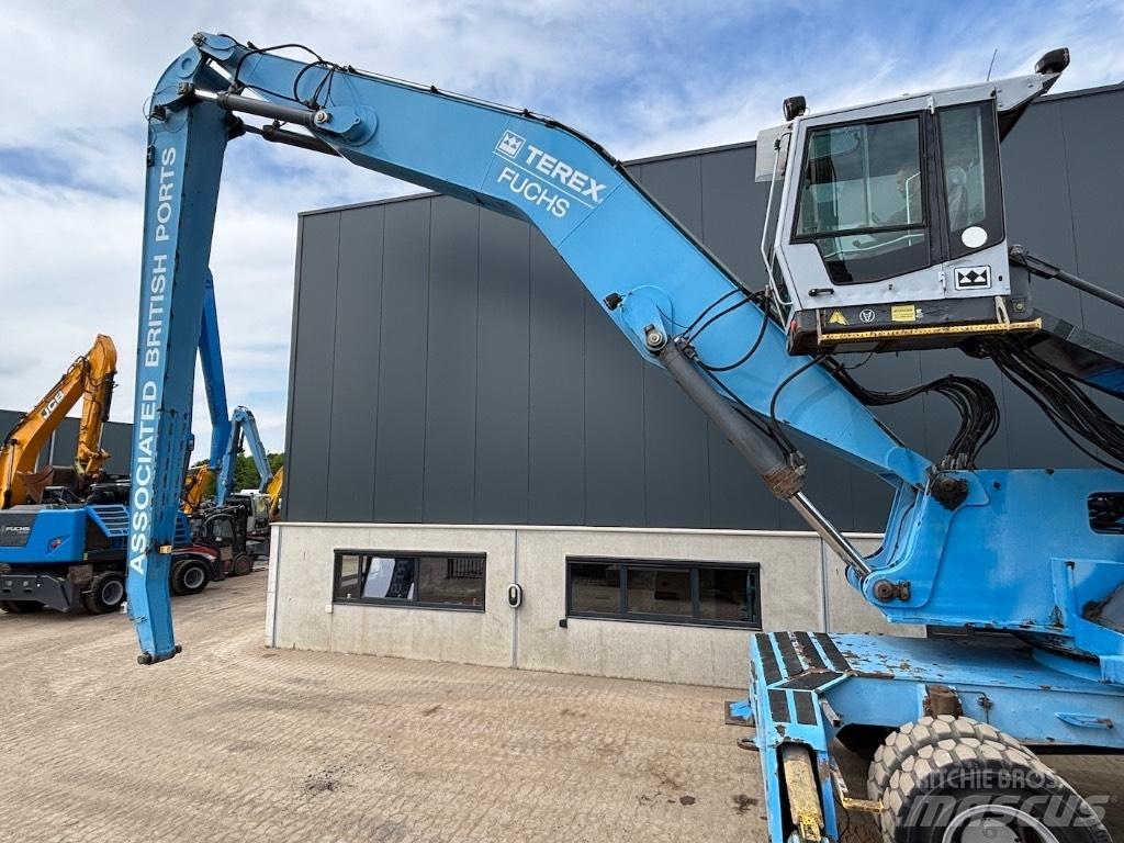 Fuchs MHL 380 Pelle à déchets
