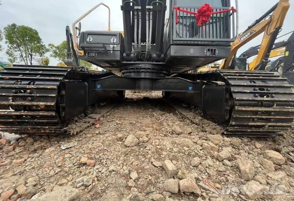 Volvo EC 210 Pelle sur chenilles