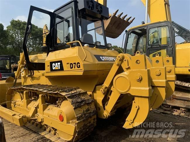 CAT D 7 G Niveleuse