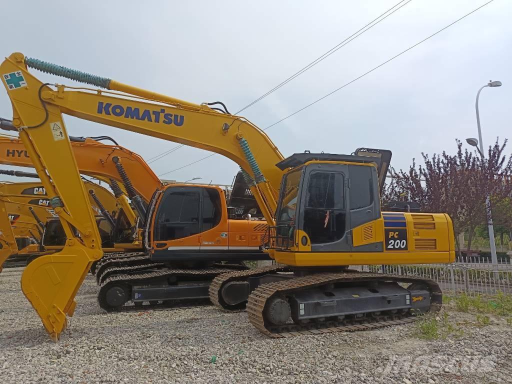 Komatsu PC 200 Pelle sur chenilles