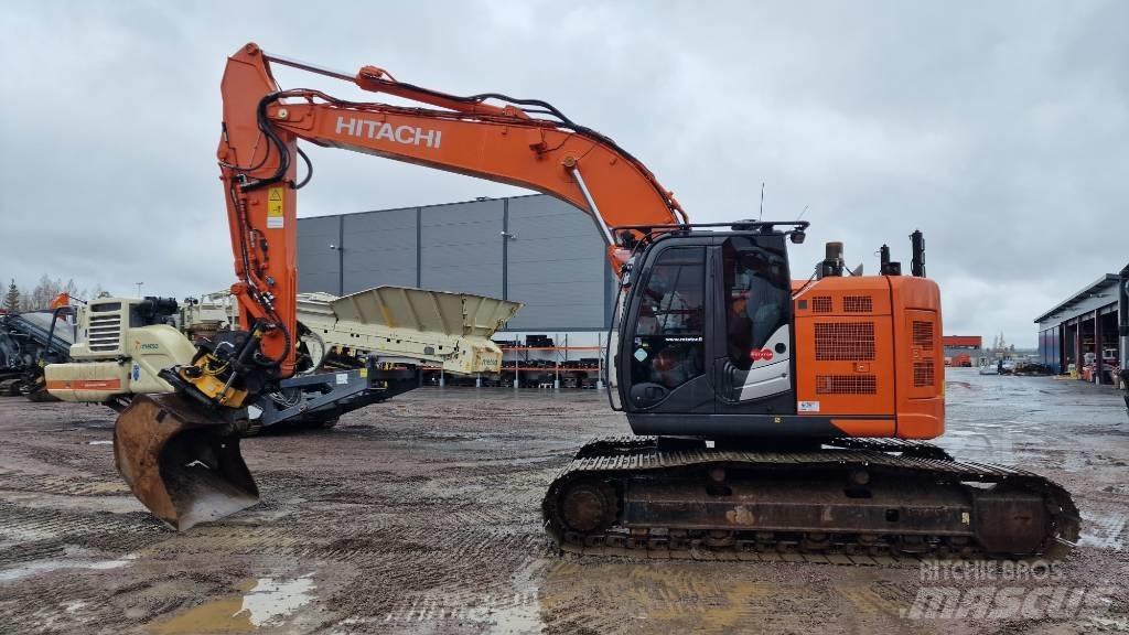 Hitachi ZX225USLC-6 Pelle sur chenilles