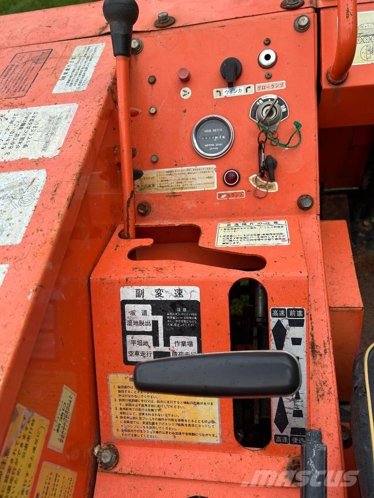 Hitachi CW M 15 Tombereau sur chenilles