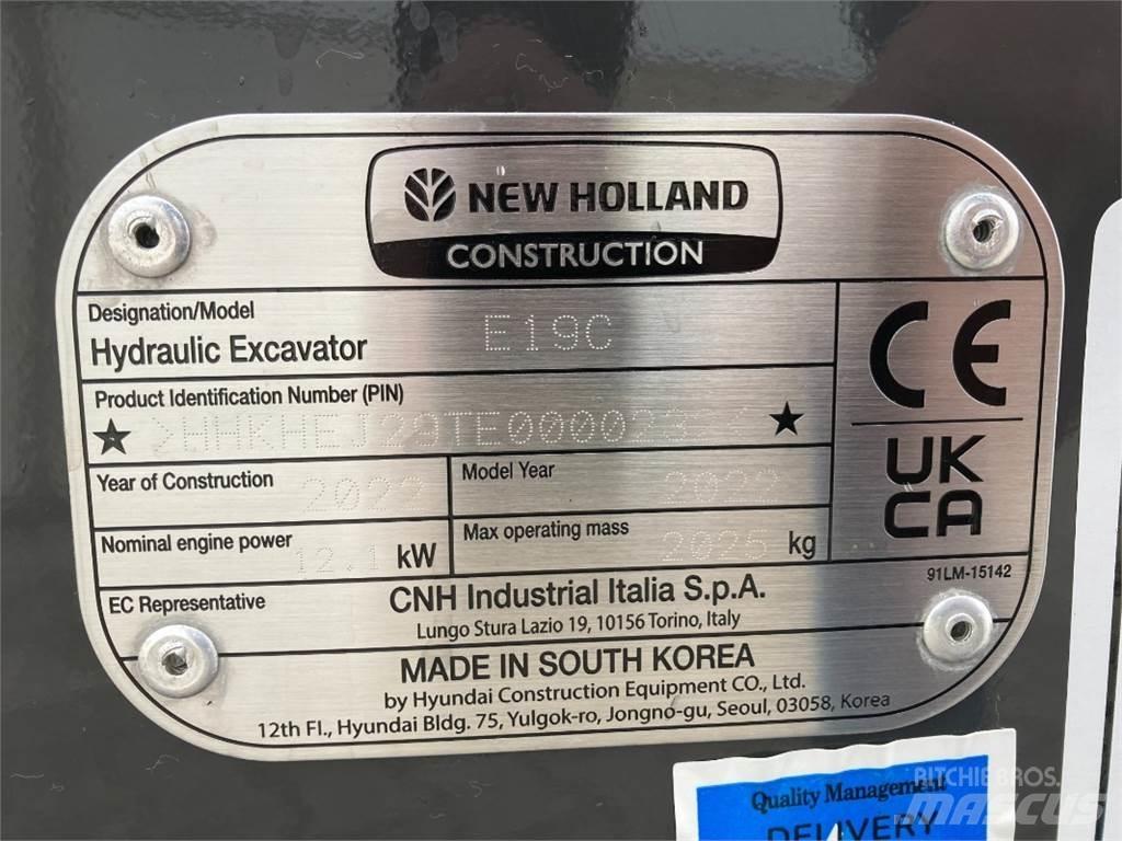 New Holland E 19C Mini pelle < 7t