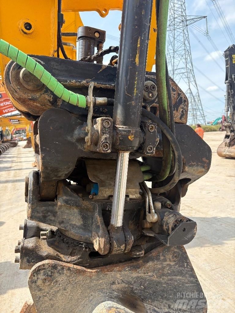 JCB 140X Steelwrist Pelle sur chenilles