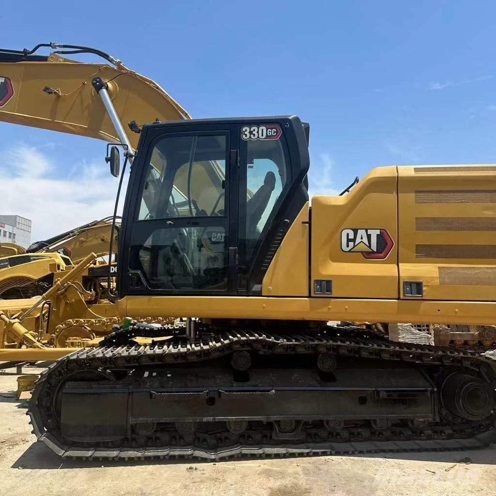CAT 330 Pelle sur chenilles