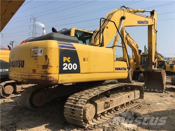 Komatsu PC 200-8 Pelle sur chenilles