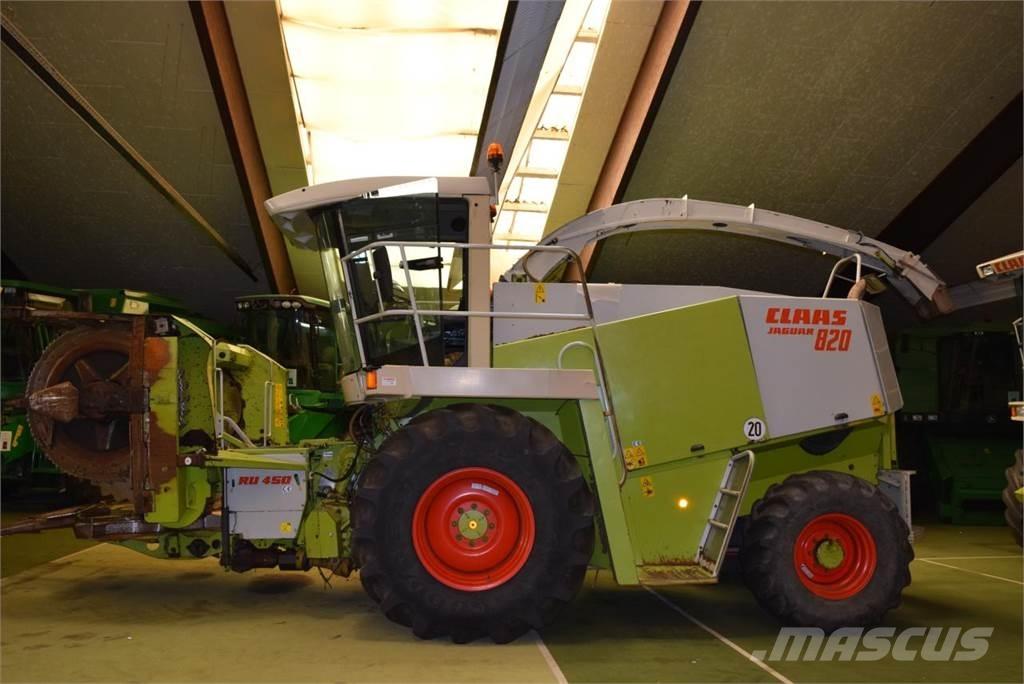 CLAAS Jaguar 820 Ensileuse automotrice