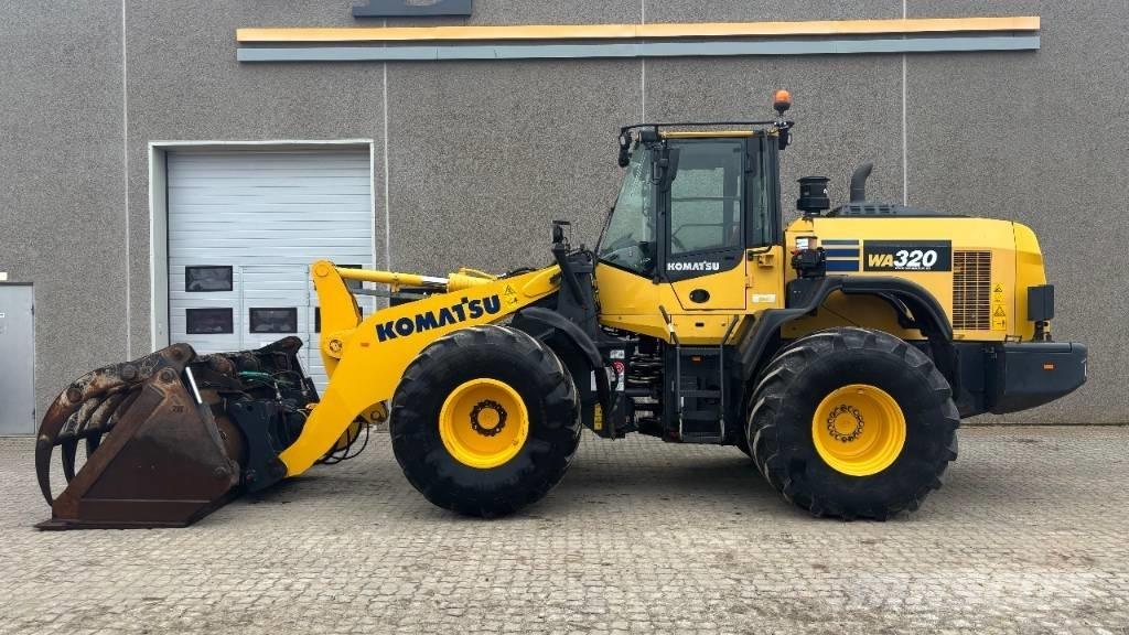 Komatsu WA 320-8 Chargeuse sur pneus