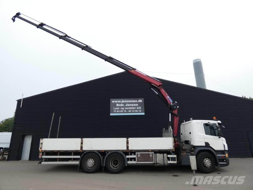 Scania P 360 Camion plateau ridelle avec grue