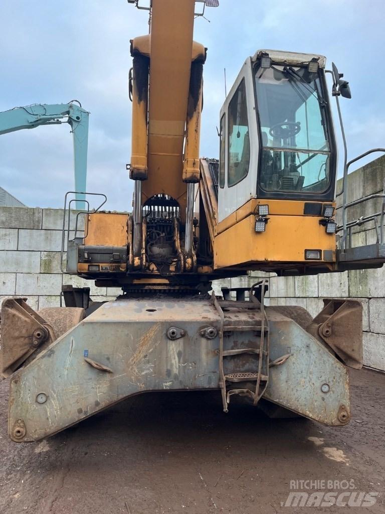 Liebherr A 954 B HD Pelle à déchets