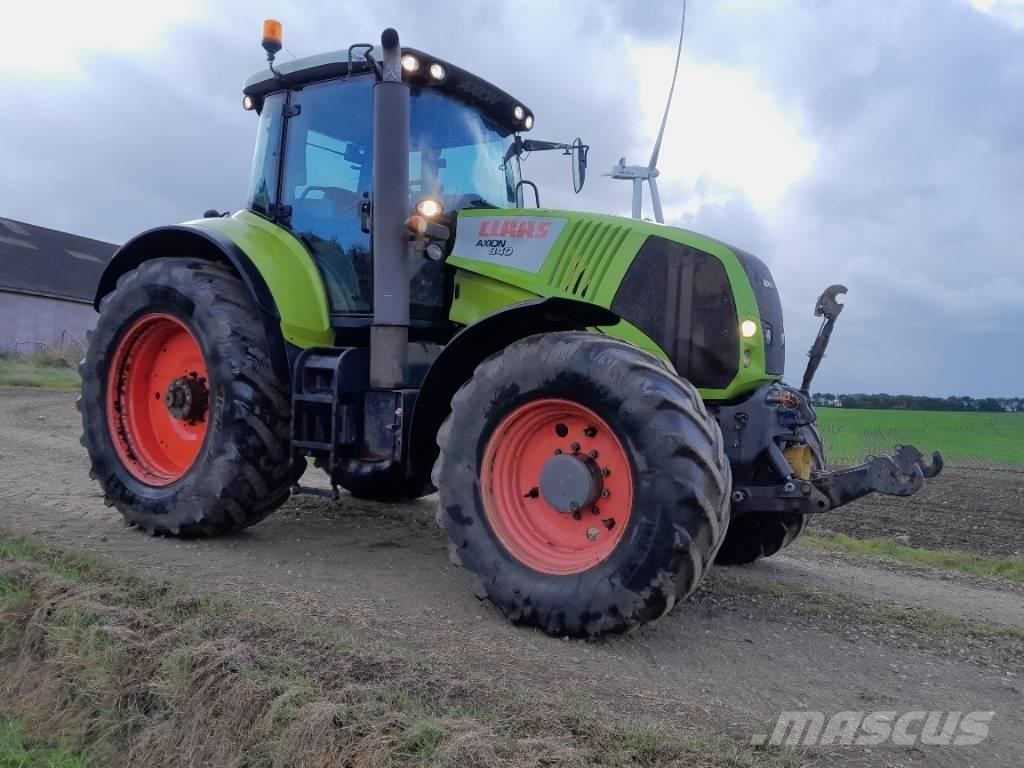 CLAAS 840 C-Matic Tracteur