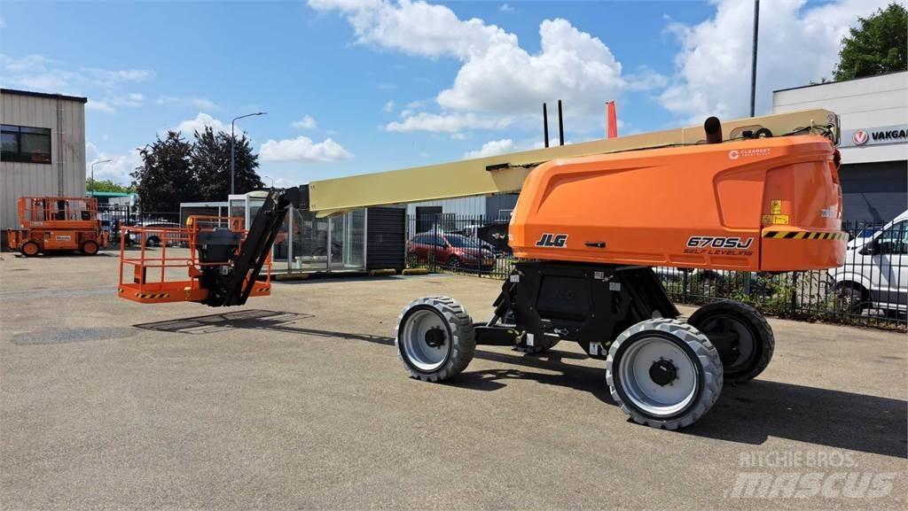 JLG 670SJ Nacelles télescopiques