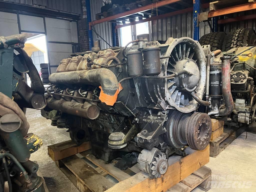 Deutz F8L413 Moteur