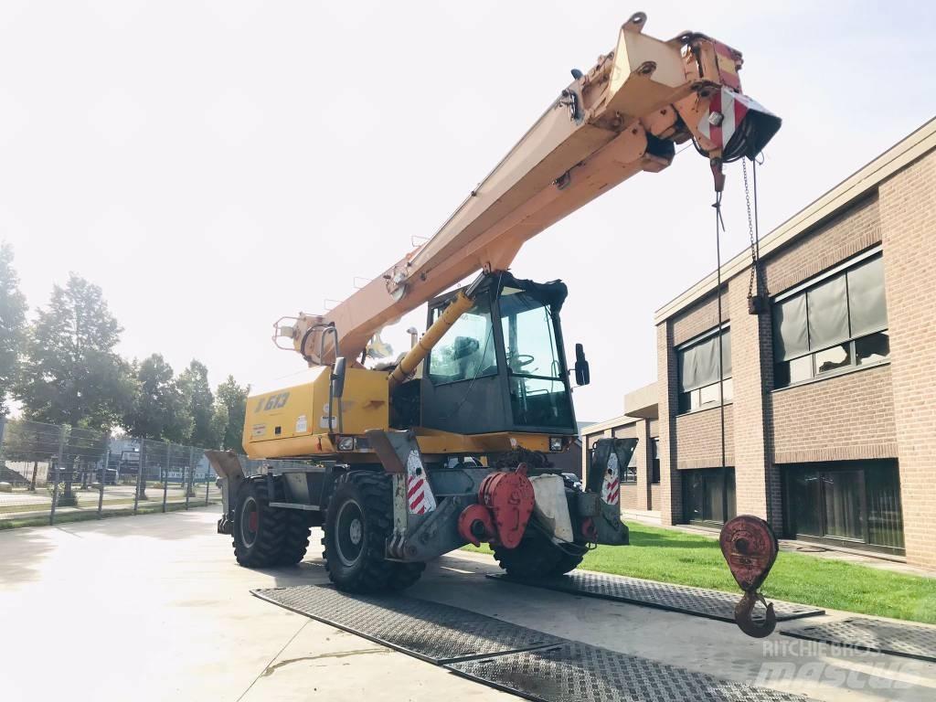 Sennebogen S 613 M Pelle sur pneus