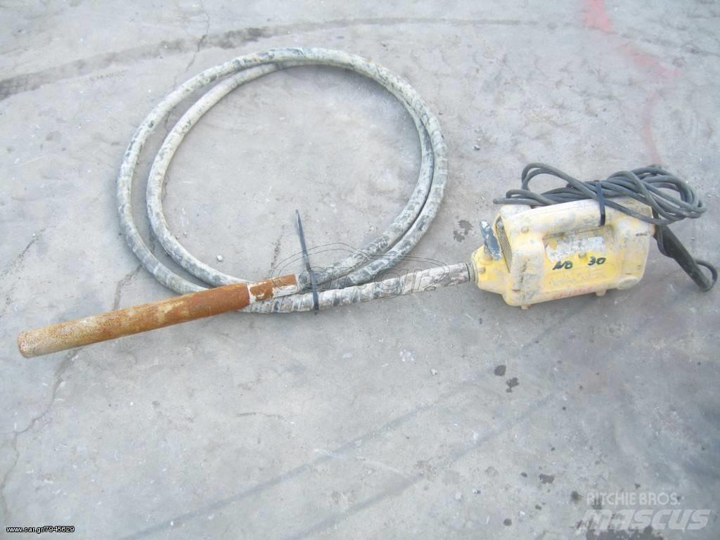 Wacker 220 VOL Plaque vibrante